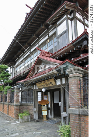 Kanagi walk and Shayokan Osamu Dazai Memorial 32743838