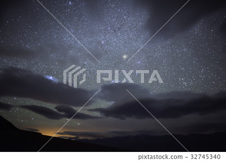 Death Valley's Badwater Starry Sky in North America Death Valley's Badwater Starry Sky in North America 32745340