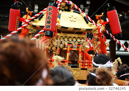 Osaka Tenshi Festival Gal Mikoshi 32746245