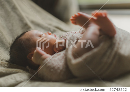 嬰兒 寶寶 寶貝 32748222