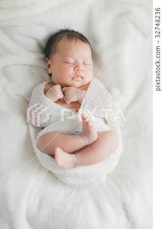 baby, infant, sleeping face 32748236