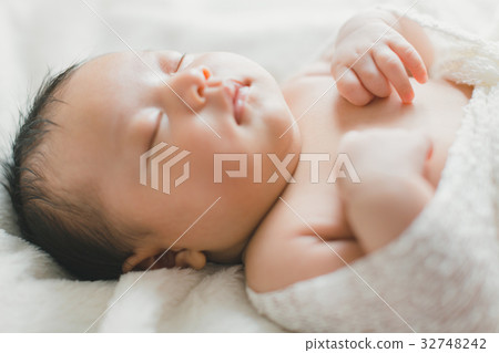嬰兒 寶寶 寶貝 32748242