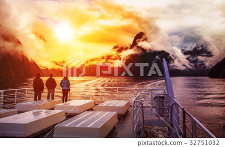 tourist on cruising boat milford sound new zealand tourist on cruising boat milford sound new zealand 32751032