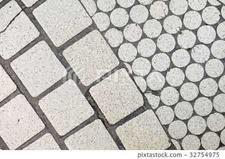 Floor tiles in urban city street, construction 32754975