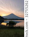 Morning of Lake Tanuki 32755262