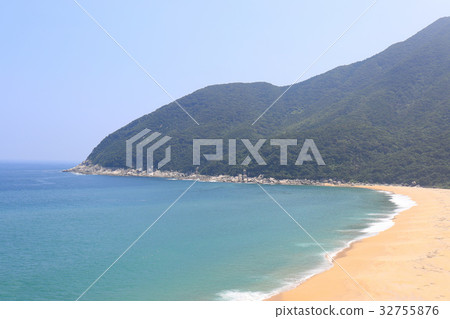 Sea	 Sea	 32755876