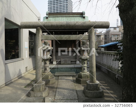 Sugashima Sumiyoshi Shrine Sugashima Sumiyoshi Shrine 32756065