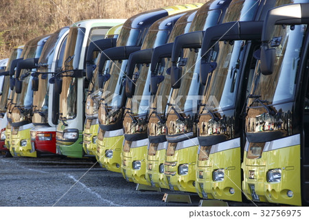 Tourist buses gather at the festival hall Tourist buses gather at the festival hall 32756975