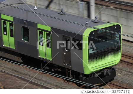 [JY] Yamanote Line E235系列（在批量生產汽車平移之前） 32757172