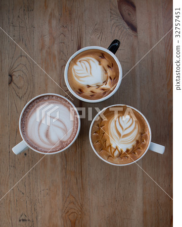 Close up of Cup of hot latte art coffee. 32757451