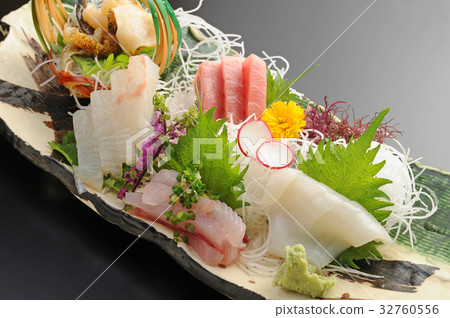生魚片拼盤 生魚片拼盤 32760556
