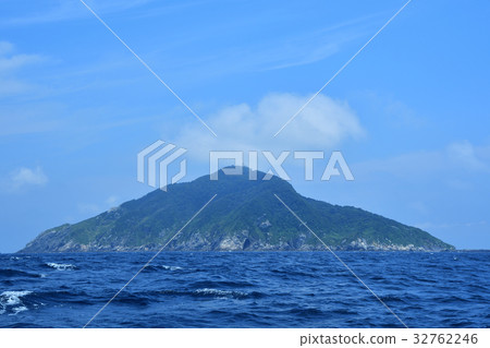 世界遺產站點Okinoshima在夏天 32762246