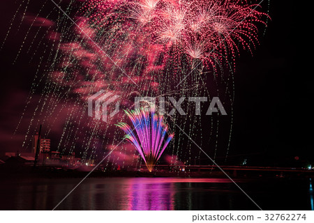 煙花匯演Toyokawa Gion Festival Toyohashi Gion Festival 煙花匯演Toyokawa Gion Festival Toyohashi Gion Festival 32762274
