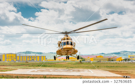 MI-8 helicopter landing 32763685