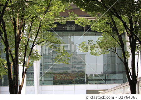 Keyaki Plaza and Super Arena 32764365