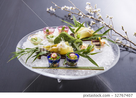 Japanese image Summer image Pre-assigned hors d'oeuvres Japanese image Summer image Pre-assigned hors d'oeuvres 32767407