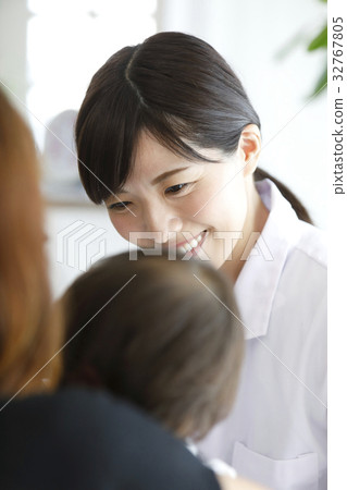 Medical, pediatrician image, pediatric care 32767805