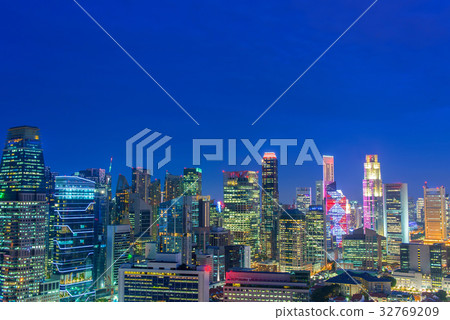Contemporary Architecture Office Building In City  32769209