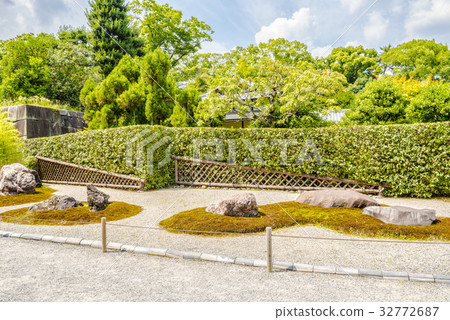 Kamo Nanaishi of Nijo Castle Kamo Nanaishi of Nijo Castle 32772687