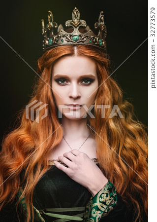 Ginger queen near the castle 32773579