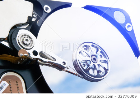 Part of the hard disk with a shallow depth of 32776309