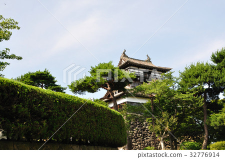Maruoka Castle 32776914