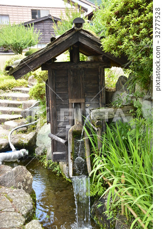 [岐阜縣郡上八幡]安藤寺的水道 32777528