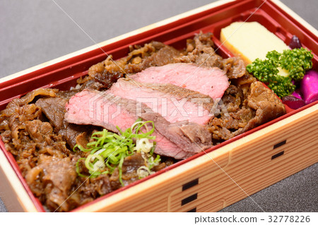 美味的燒烤午餐 美味的燒烤午餐 32778226