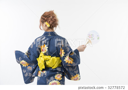 Yukata Gal Back view 32778572