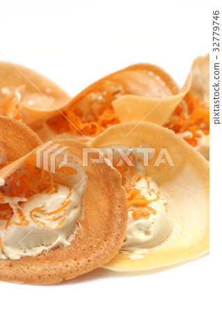 Thai dressert, Kanom Buang 32779746