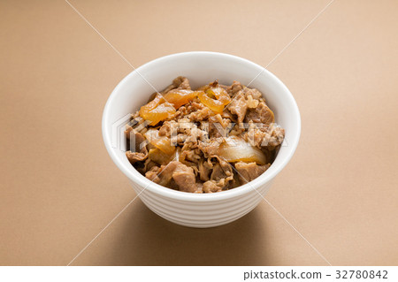 beef bowl  32780842