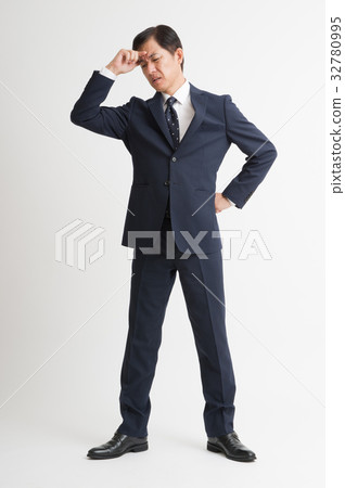 Businessman stress 32780995