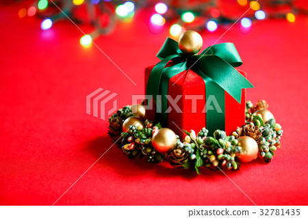 Christmas gift  32781435