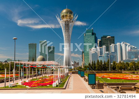 Bayterek Tower, Nurzhol Bulvar, Astana 32781494