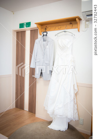 Bridal material image 32782443