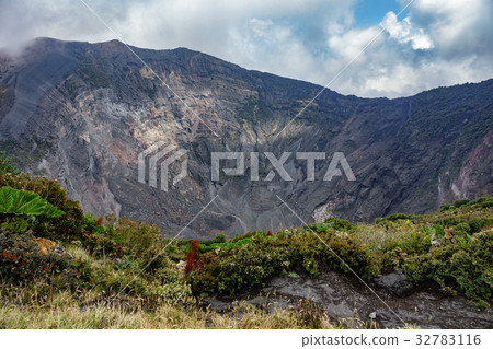 irazu volcano crater in Costa Rica , top view irazu volcano crater in Costa Rica , top view 32783116