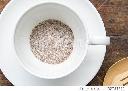 Instant coffee 3 in 1 , coffee mix on white cup Instant coffee 3 in 1 , coffee mix on white cup 32785211