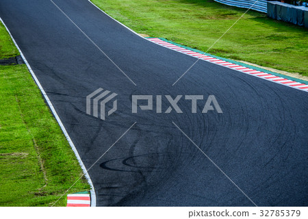 Circuit image Circuit image 32785379