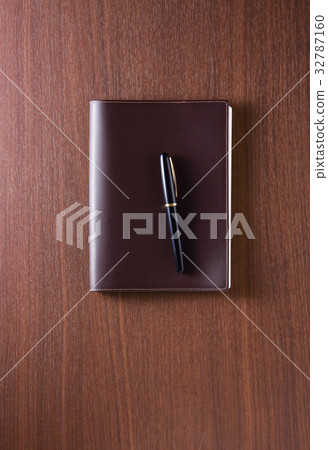 Business organizer on the table 32787160