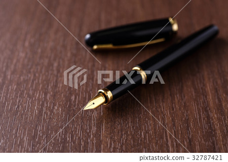 Fountain pen Fountain pen 32787421