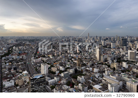 Aerial view of Bangkok and Baiyoke Tower, Thailand 32790960