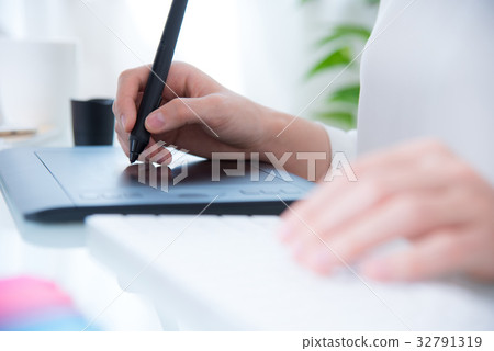 Business desk design 32791319