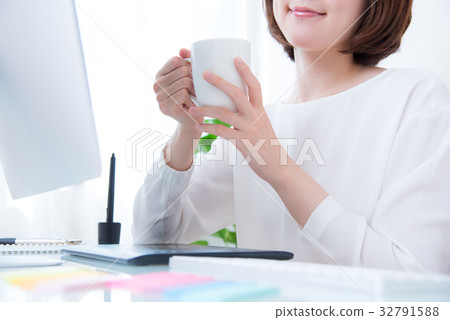 Business desk design Business desk design 32791588
