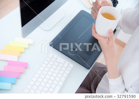 Business desk design Business desk design 32791590