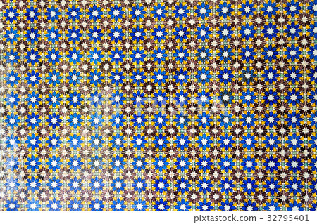 Azulejos in Sintra Park (Portugal) Azulejos in Sintra Park (Portugal) 32795401