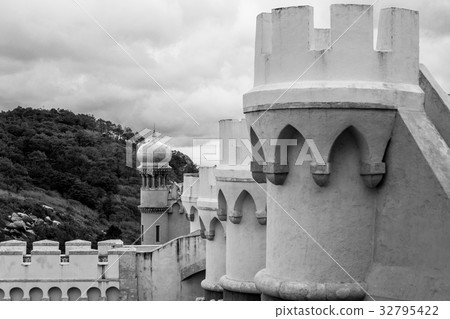 Palacio da Pena in Sintra (portugal) Palacio da Pena in Sintra (portugal) 32795422