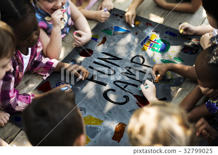 Kids Education Knowledge Field Trip Summer Camp Graphic Kids Education Knowledge Field Trip Summer Camp Graphic 32799025