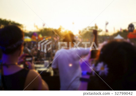 Electronic EDM concert music festival 32799042