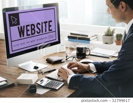 Man researching about web development 32799617