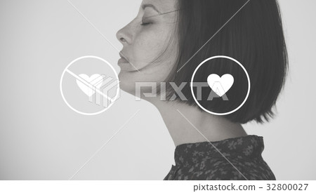 Heart Love Vector Icons Illustration 32800027